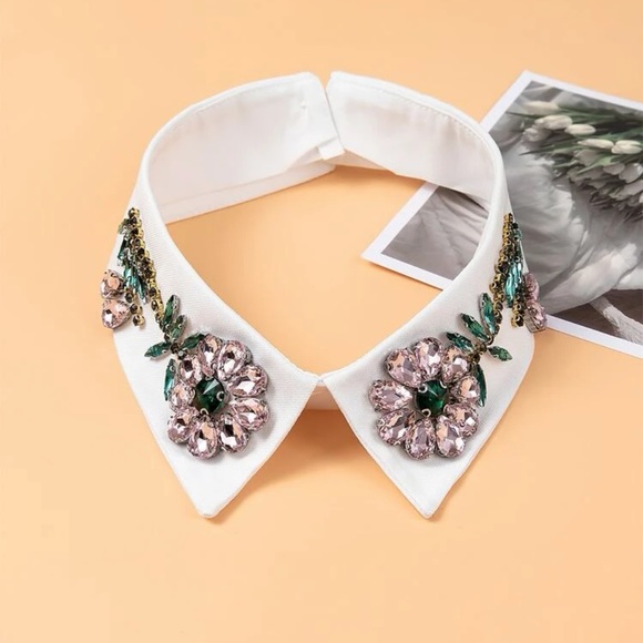 💎 Embellished Dickey Collar 💎 - Picture 2 of 5